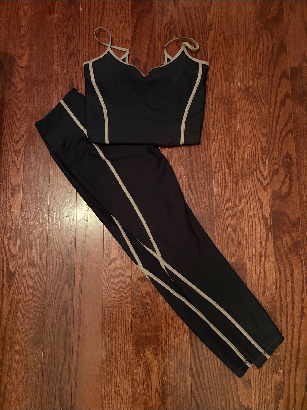 Abercrombie YPB Black Contrast-Trim Crop Top & Legging Set